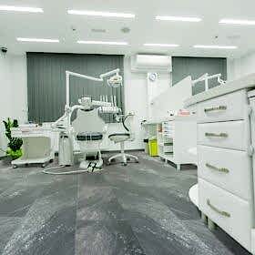 37701-polished-sandstone-grey-roomscene