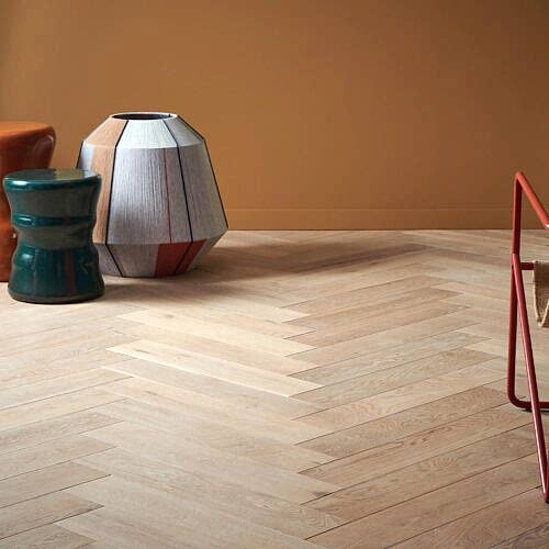 Alternative view of Brussels Heringbone Blonde